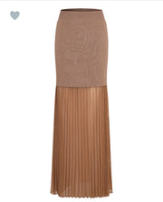 Mocha Poise Skirt Set